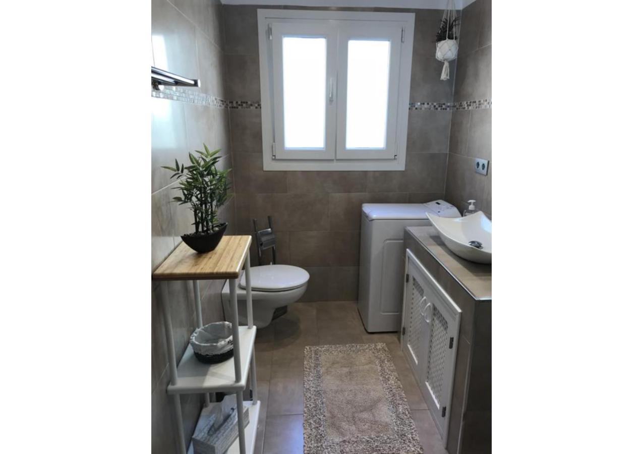 Sunny Apartment On Burriana Beach ネルハ エクステリア 写真